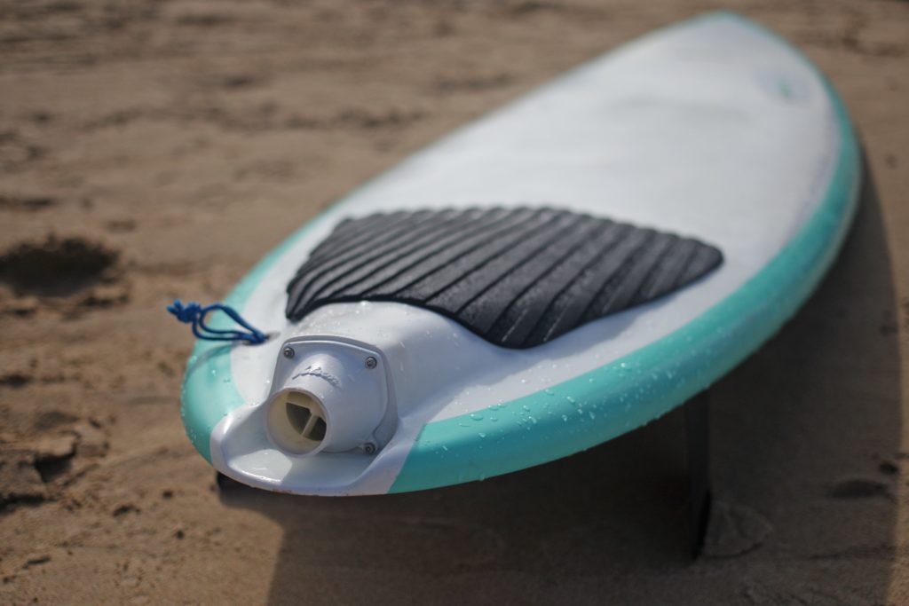 Tabla de surf con motor economica